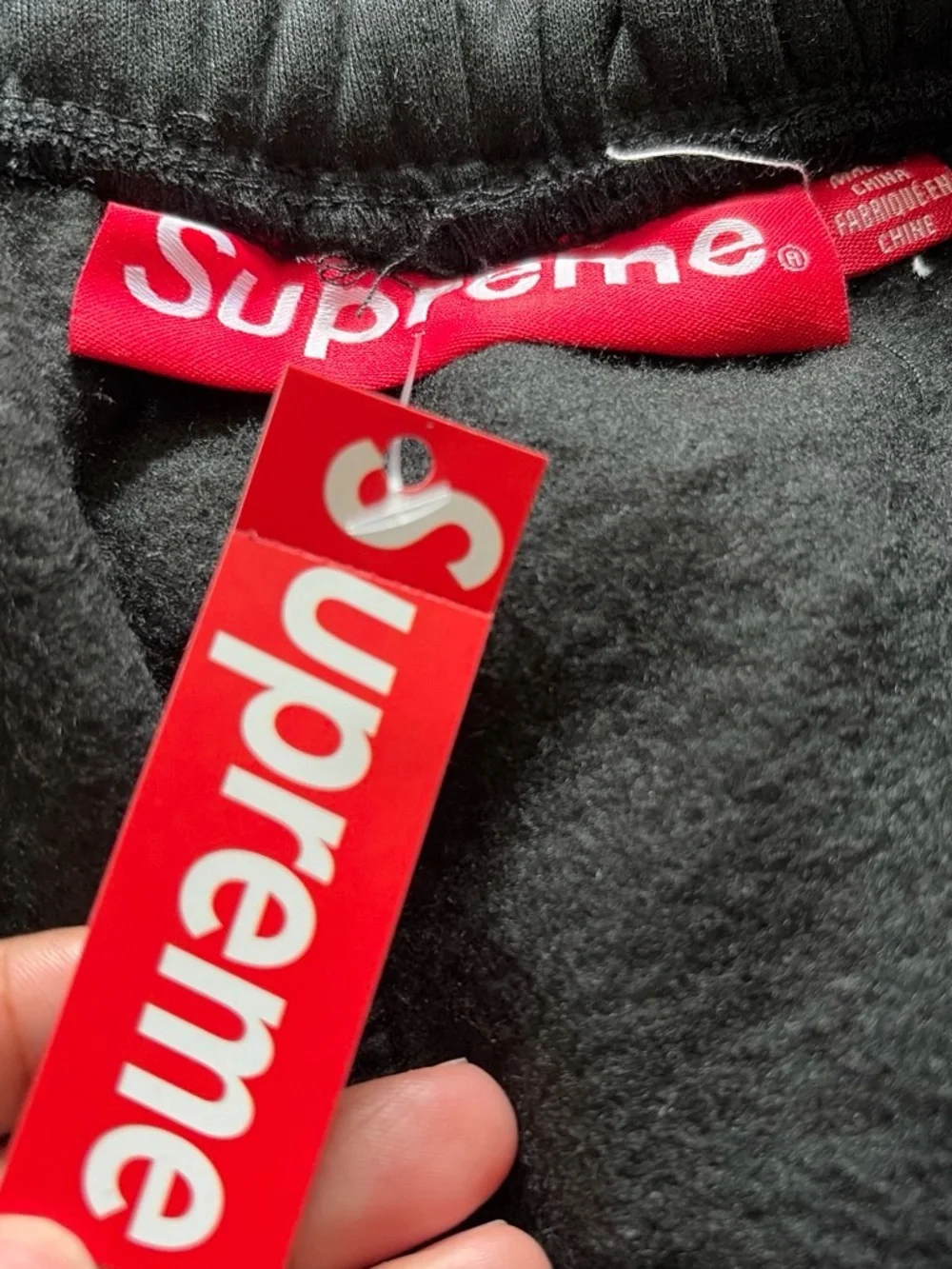 Supreme sweatpants black
